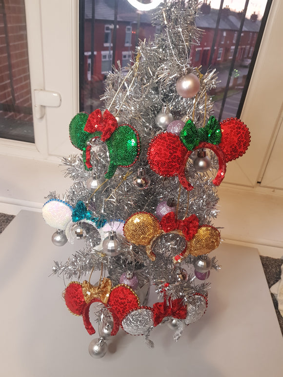 Minnie Christmas tree decorations/keyring
